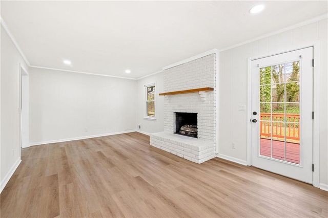 1264 Seven Springs Circle, Marietta, GA 30068