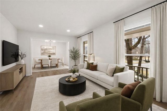 1264 Seven Springs Circle, Marietta, GA 30068