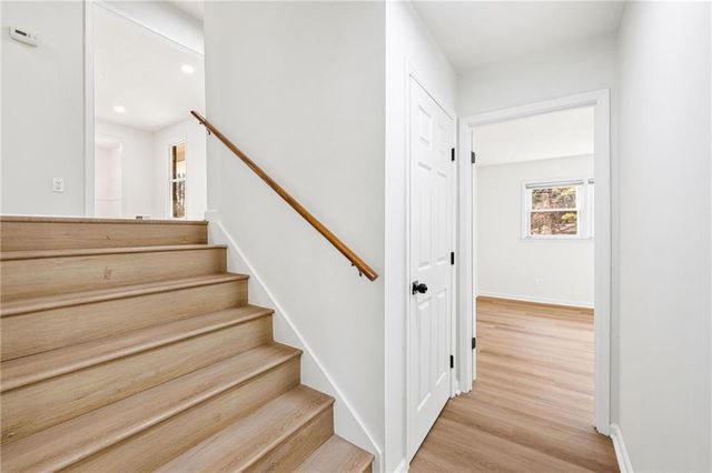 1264 Seven Springs Circle, Marietta, GA 30068