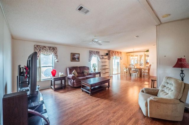 34811 BARGER COURT, Leesburg, FL 34788