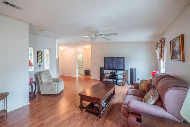 34811 BARGER COURT, Leesburg, FL 34788