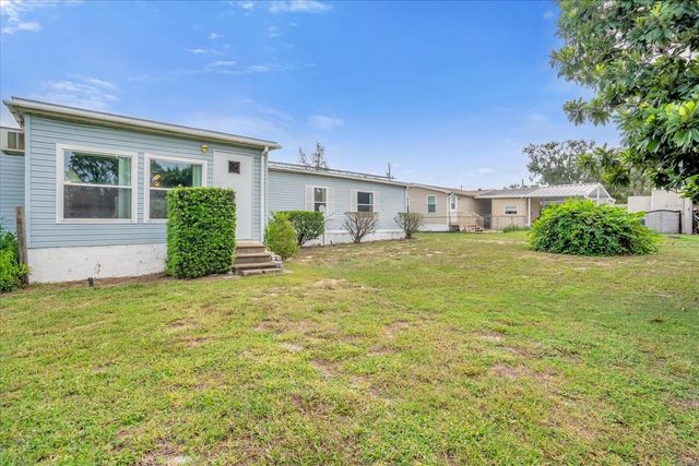 34811 BARGER COURT, Leesburg, FL 34788