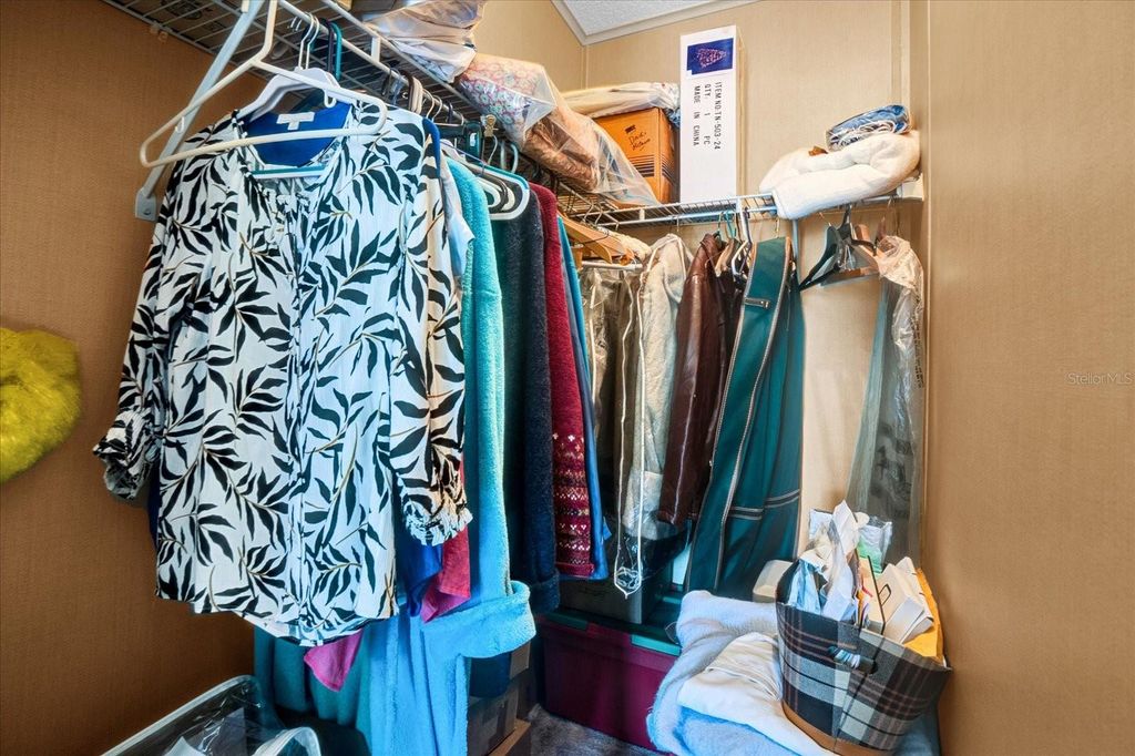 Image 13 of property listing at 34811 BARGER COURT, Leesburg, FL 34788