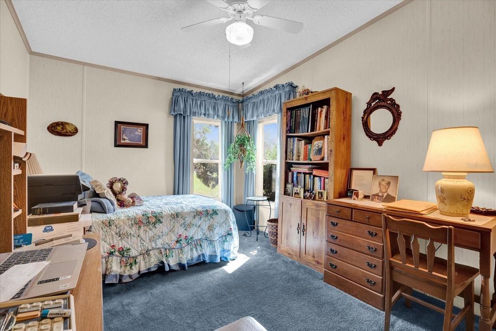 Image 15 of property listing at 34811 BARGER COURT, Leesburg, FL 34788