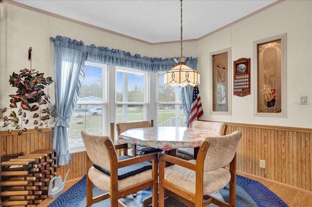 Image 4 of property listing at 34811 BARGER COURT, Leesburg, FL 34788