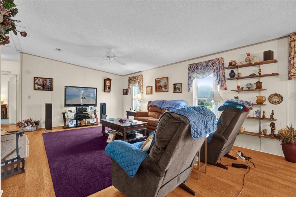 Image 7 of property listing at 34811 BARGER COURT, Leesburg, FL 34788