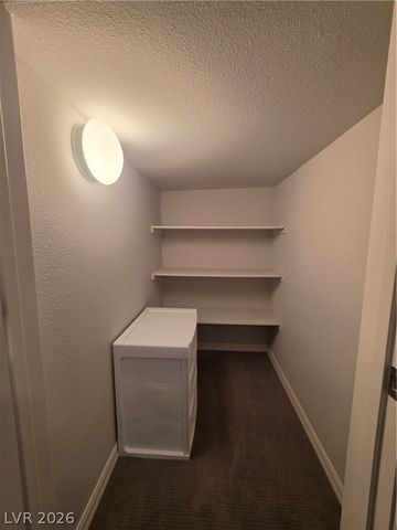 7926 Torreys Peak Street, Las Vegas, NV 89166