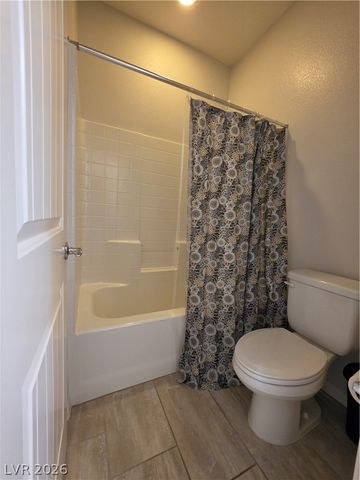 7926 Torreys Peak Street, Las Vegas, NV 89166