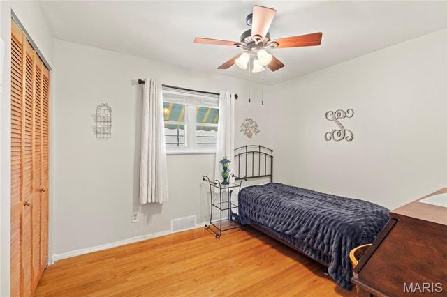 816 Regina Avenue, St Louis, MO 63125