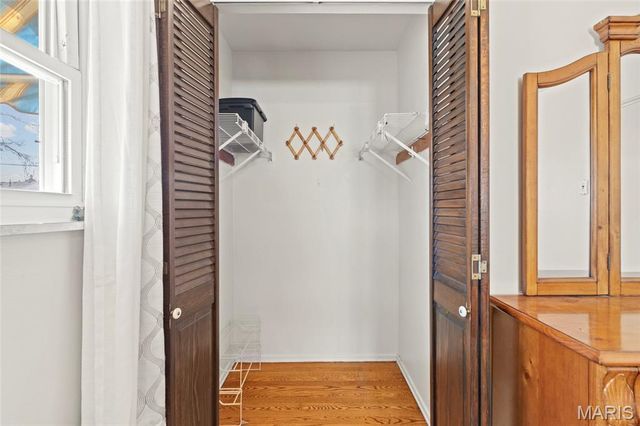 816 Regina Avenue, St Louis, MO 63125