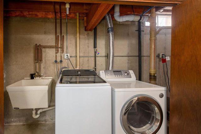 1575 COVINGTON STREET, Oshkosh, WI 54904