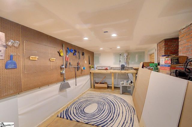 204 Long Hill Street, Greenville, SC 29605