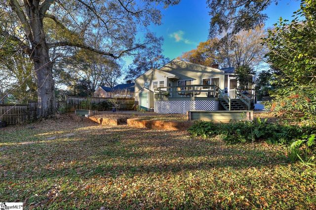 204 Long Hill Street, Greenville, SC 29605