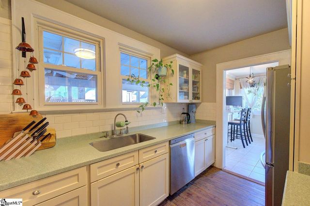 204 Long Hill Street, Greenville, SC 29605