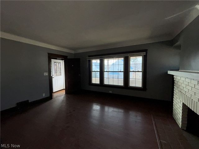 3820 Muriel Avenue, Cleveland, OH 44109