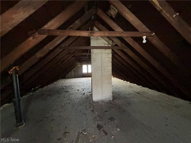 3820 Muriel Avenue, Cleveland, OH 44109