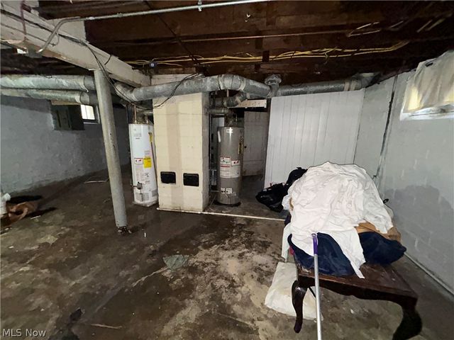 3820 Muriel Avenue, Cleveland, OH 44109