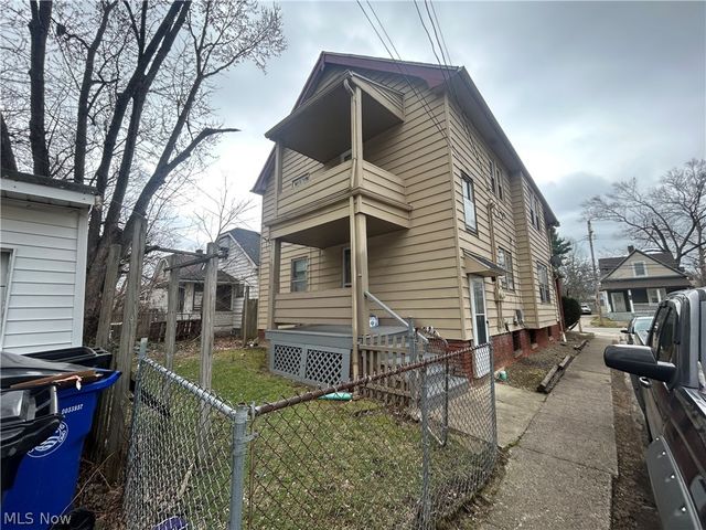 3820 Muriel Avenue, Cleveland, OH 44109