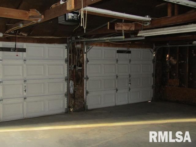 430 W CHURCH Street, Harrisburg, IL 62946