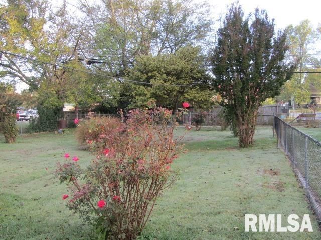 430 W CHURCH Street, Harrisburg, IL 62946