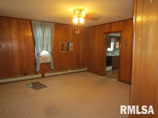 430 W CHURCH Street, Harrisburg, IL 62946