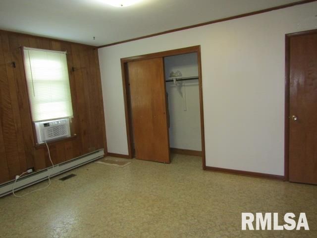 430 W CHURCH Street, Harrisburg, IL 62946