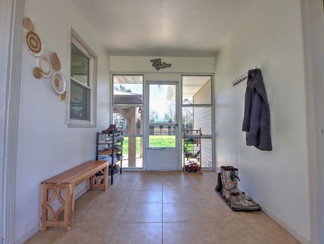102 W 250 S, La Porte, IN 46350