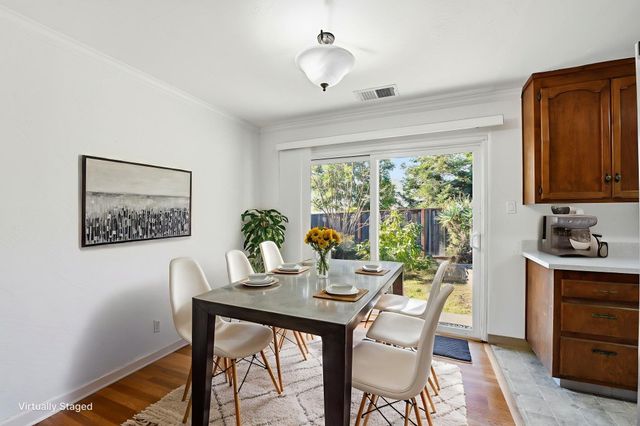 16251 Carolyn St, Castro Valley, CA 94578