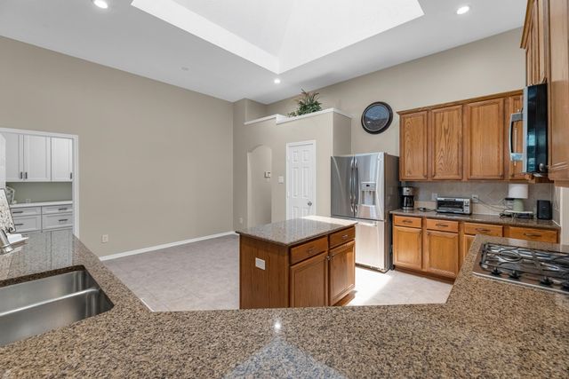 23750 Desert Gold Drive, Katy, TX 77494