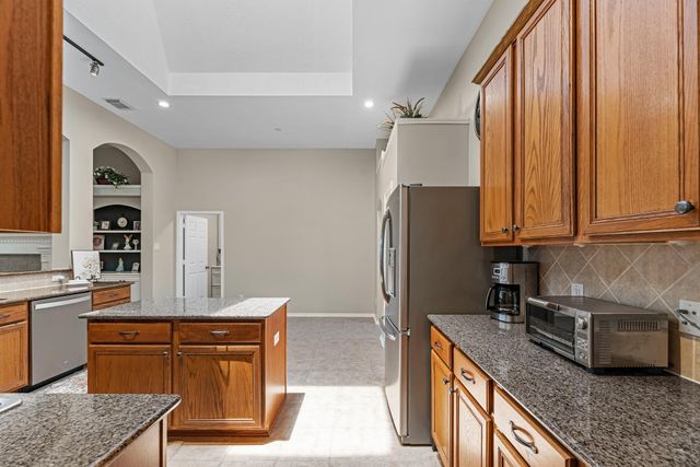 23750 Desert Gold Drive, Katy, TX 77494