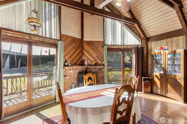 120 Ridge Road, Brinnon, WA 98320