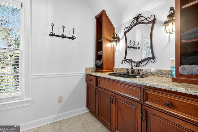 50 Longwood Lane, Newnan, GA 30263