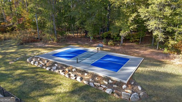 50 Longwood Lane, Newnan, GA 30263