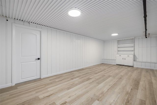 218 Bristol Ferry Road, Portsmouth, RI 02871