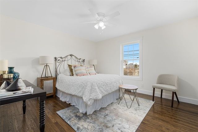 218 Bristol Ferry Road, Portsmouth, RI 02871