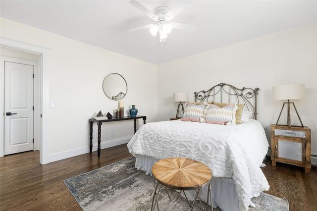 218 Bristol Ferry Road, Portsmouth, RI 02871