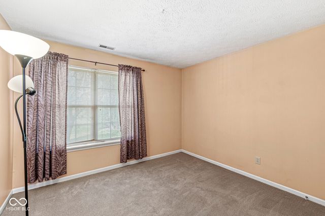 388 Pomona Court, Greenfield, IN 46140