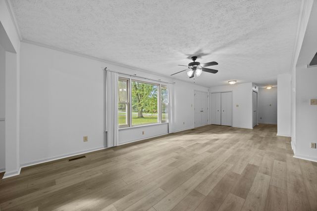 392 Dove Creek Road, Frankfort, KY 40601