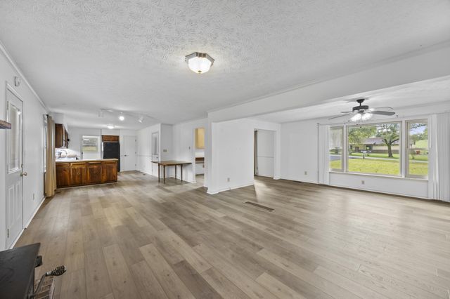 392 Dove Creek Road, Frankfort, KY 40601