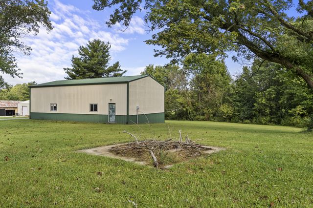 392 Dove Creek Road, Frankfort, KY 40601