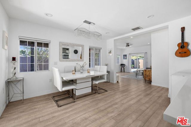 7340 Farralone Avenue, Canoga Park, CA 91303