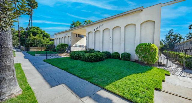 590 N Los Robles Avenue 5, Pasadena, CA 91101
