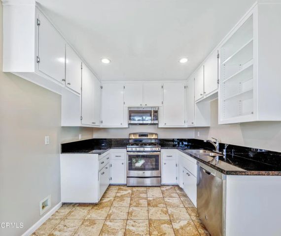 590 N Los Robles Avenue 5, Pasadena, CA 91101
