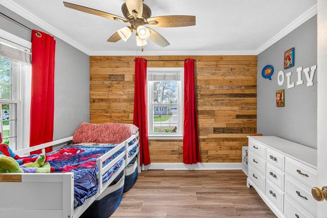 2425 BARBARA AVENUE, Appleton, WI 54915