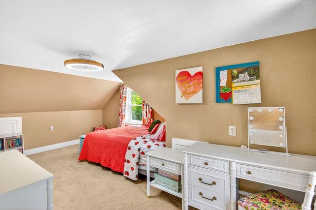 2425 BARBARA AVENUE, Appleton, WI 54915