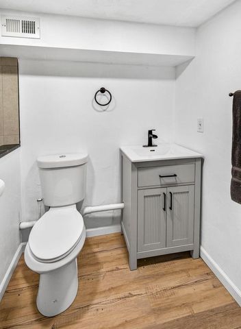 2425 BARBARA AVENUE, Appleton, WI 54915