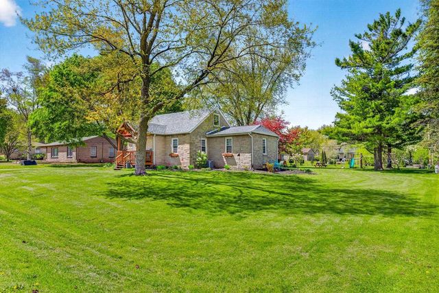 2425 BARBARA AVENUE, Appleton, WI 54915