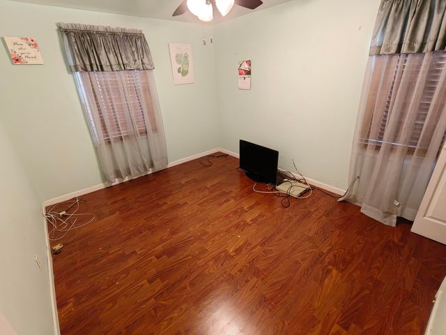 293 Calhoun Street, Gary, IN 46406