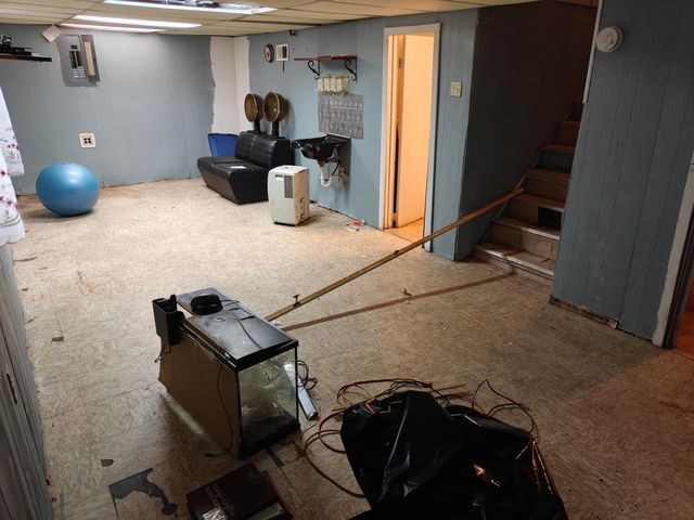 293 Calhoun Street, Gary, IN 46406