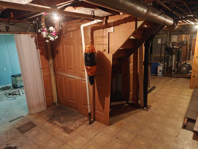 293 Calhoun Street, Gary, IN 46406